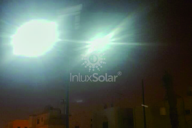 Eclairage public solaire devant la mairie